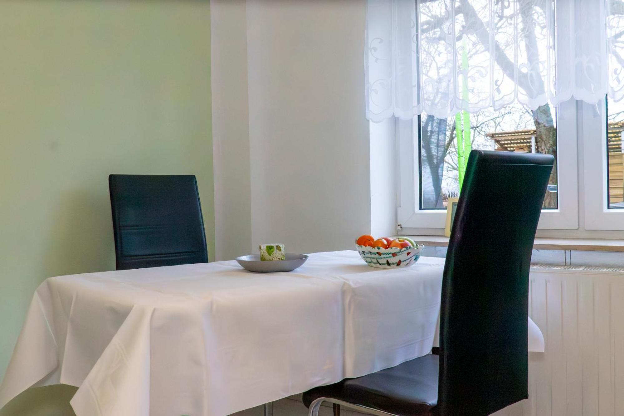 Ferienwohnung In Wörrstadt Esterno foto