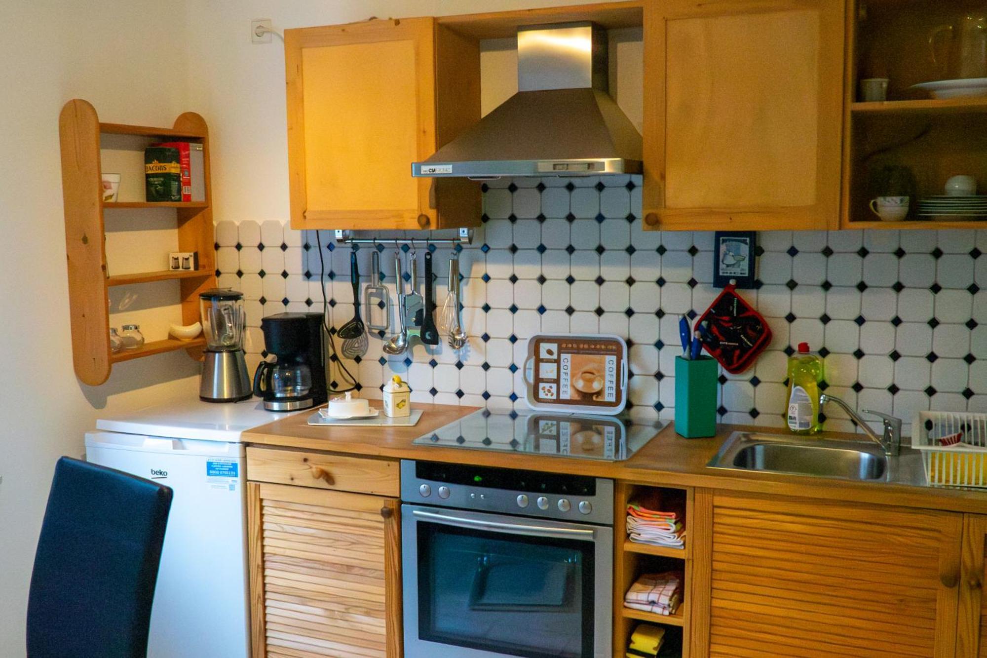 Ferienwohnung In Wörrstadt Esterno foto